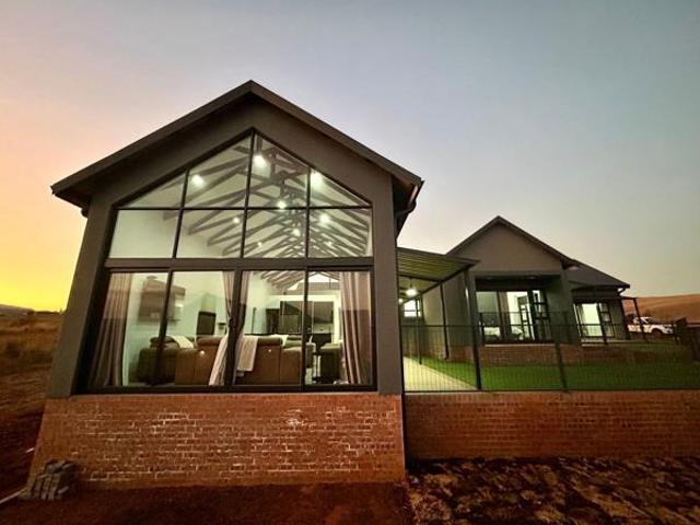 4 Bedroom House in Highland Gate Golf and Trout Estate