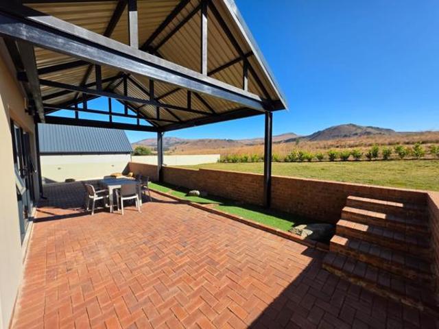 4 Bedroom House in Highland Gate Golf and Trout Estate