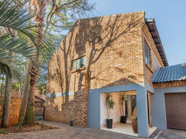 4 Bedroom House in Highveld