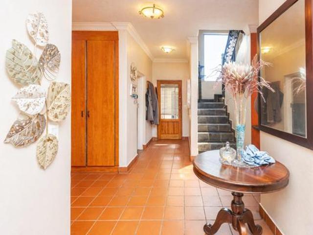 4 Bedroom House in Highveld