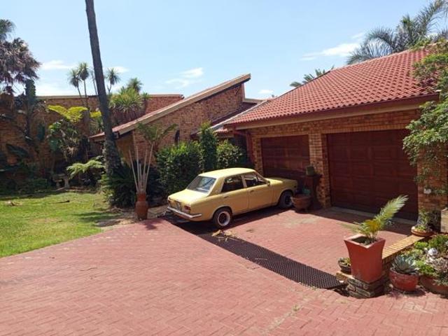 4 Bedroom House in Highveld Park