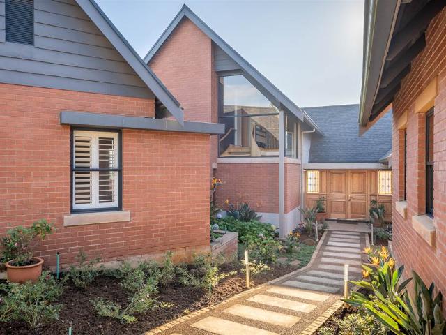 4 Bedroom House in Hillcrest Central