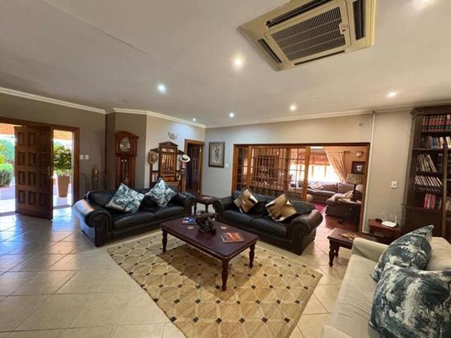 4 Bedroom House in Hillcrest
