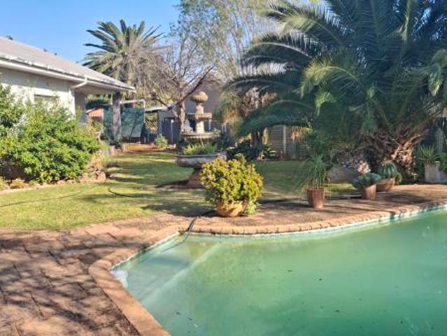 4 Bedroom House in Hillcrest