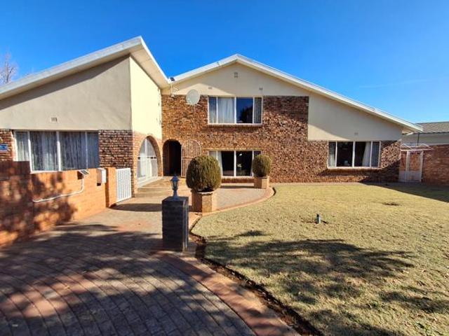 4 Bedroom House in Hillcrest