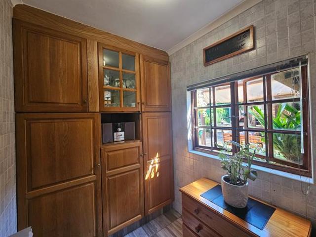 4 Bedroom House in Hilton