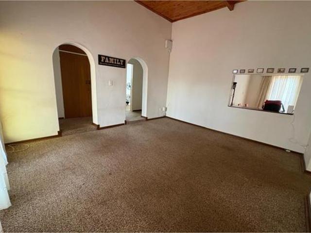 4 Bedroom House in Hutten Heights