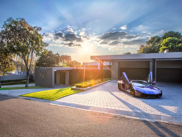 4 Bedroom House in Hyde Park