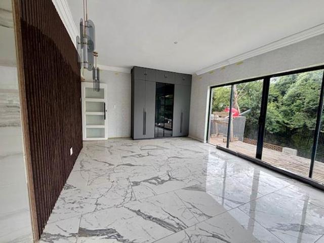 4 Bedroom House in Ifafi