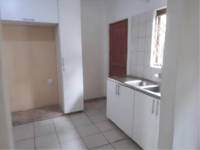 4 Bedroom House in Illovo Glen
