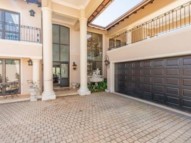 4 Bedroom House in Izinga Ridge