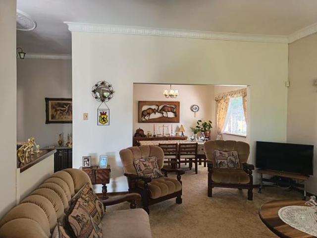 4 Bedroom House in Jansendal
