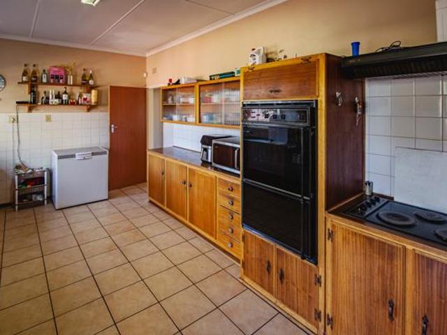 4 Bedroom House in Oosterville