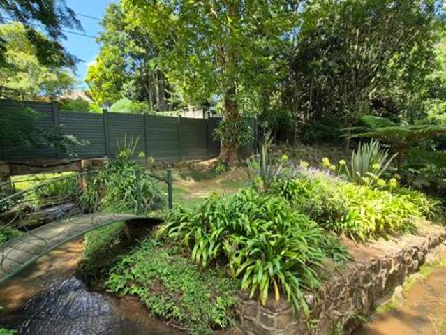 4 Bedroom House in Oak Park