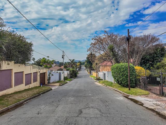 4 Bedroom House in Orange Grove