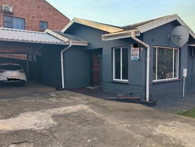 4 Bedroom House in Orient Heights