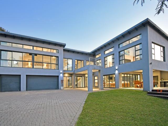4 Bedroom House in Oriel