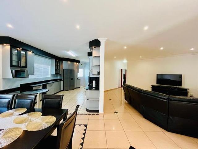 4 Bedroom House in Oslo Beach
