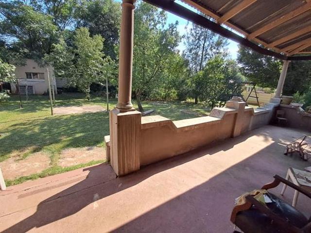 4 Bedroom House in Oudorp