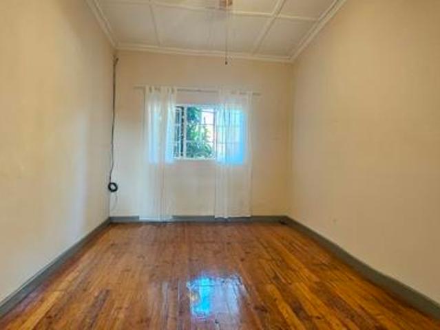 4 Bedroom House in Oudtshoorn North