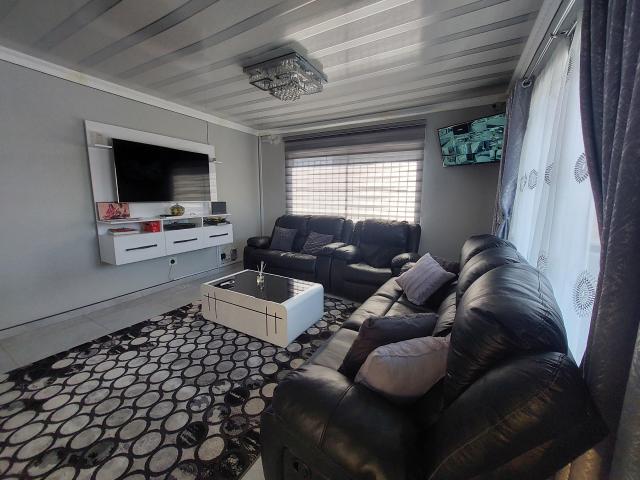 4 Bedroom House in Overport