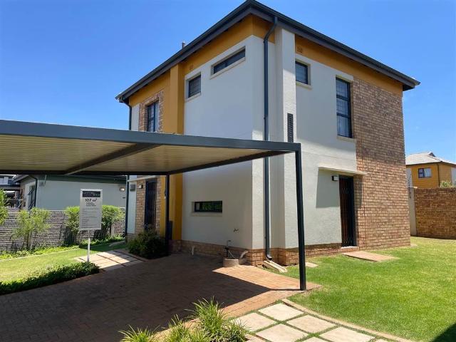 4 Bedroom House in Lotus Gardens