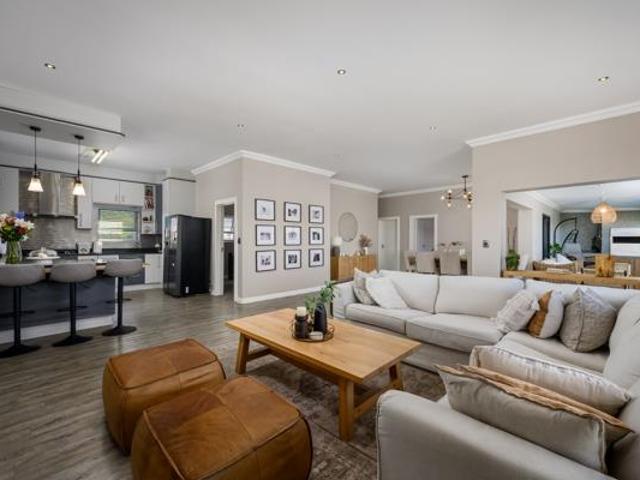 4 Bedroom House in Lovemore Park