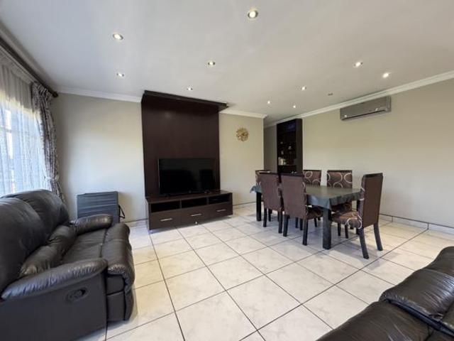 4 Bedroom House in Laudium