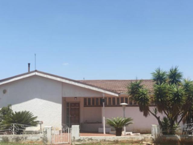 4 Bedroom House in Laudium