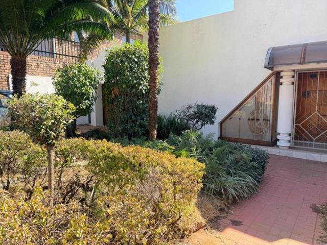 4 Bedroom House in Laudium