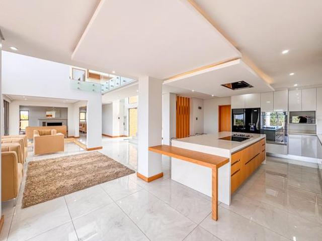 4 Bedroom House in La Mercy