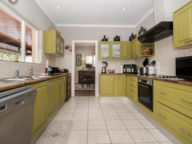 4 Bedroom House in La Sandra