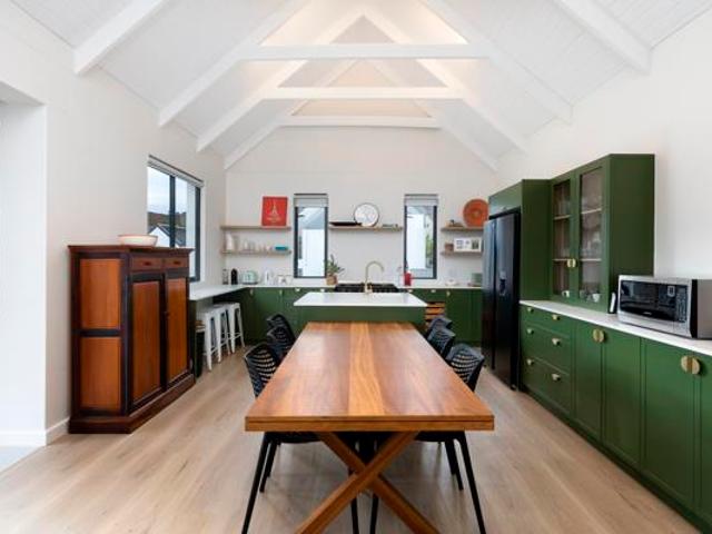 4 Bedroom House in La Roche