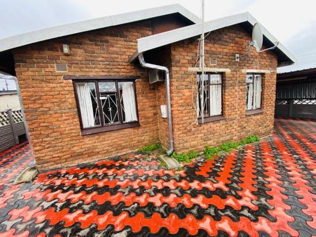 4 Bedroom House in Ladysmith Central
