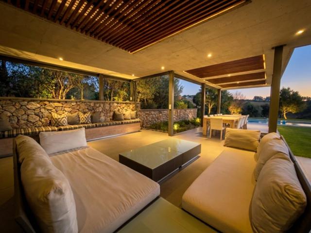 4 Bedroom House in Laezonia