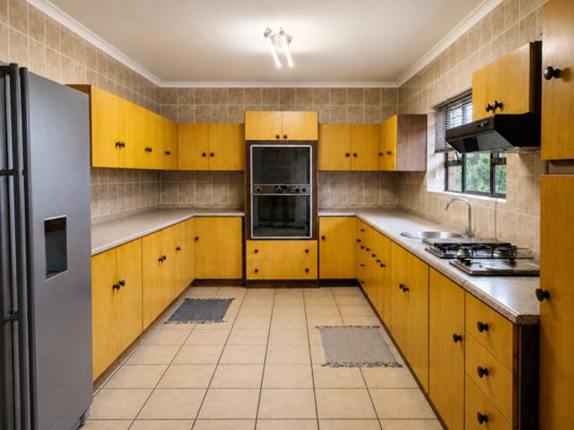 4 Bedroom House in Lamberts Bay