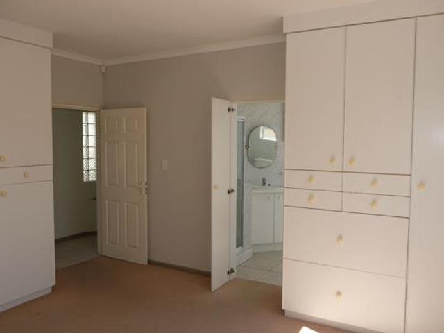 4 Bedroom House in Langebaan North