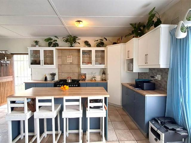 4 Bedroom House in Leisure Bay