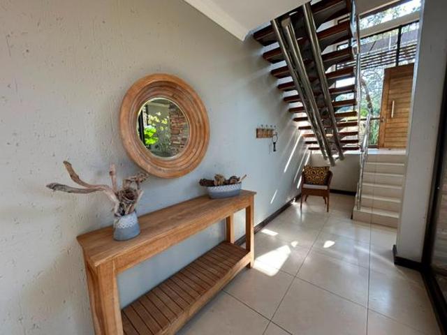 4 Bedroom House in Leisure Bay