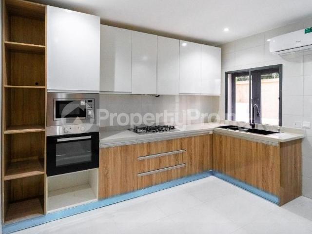 4 Bedroom House in Lekki Lagos | House for sale in lekki | House in lekki | 4 Bedroom | PropertyPro Nigeria
