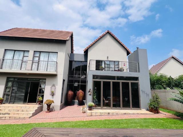 4 Bedroom House in Leloko Lifestyle & Eco Estate