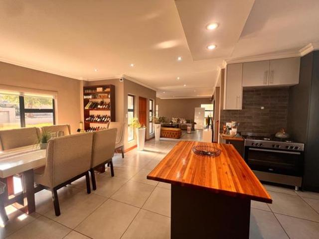4 Bedroom House in Leloko Lifestyle & Eco Estate