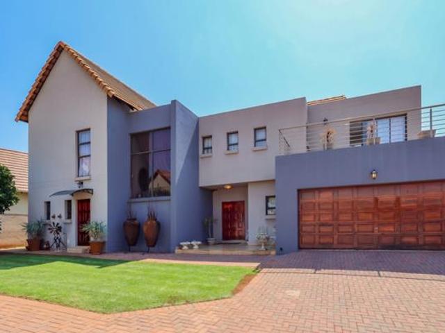 4 Bedroom House in Leloko Lifestyle & Eco Estate