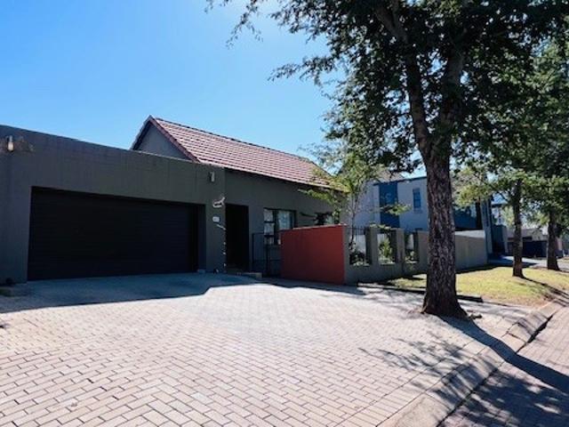 4 Bedroom House in Leloko Lifestyle & Eco Estate