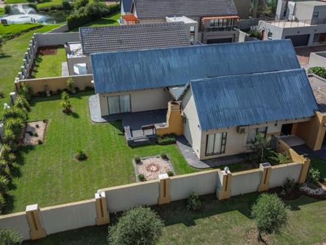 4 Bedroom House in Leloko