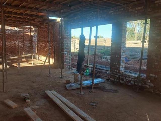 4 Bedroom House in Leloko