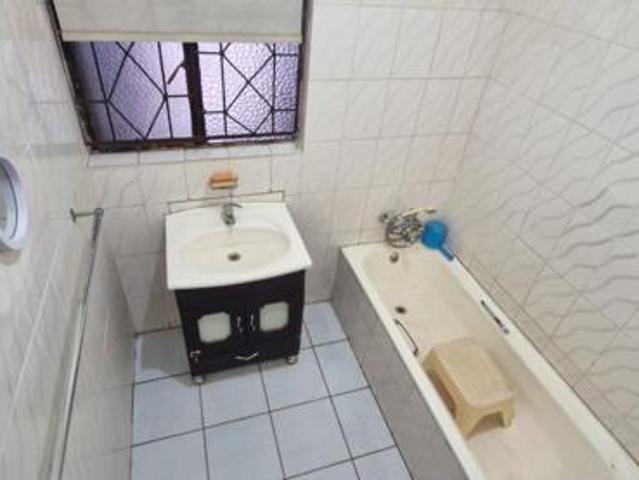 4 Bedroom House in Lenasia