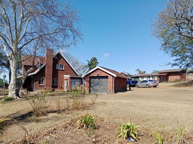 4 Bedroom House in Lincoln Meade