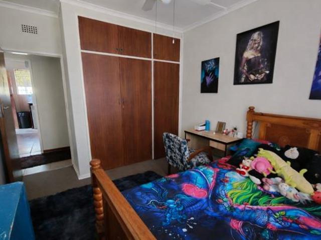 4 Bedroom House in Lindene