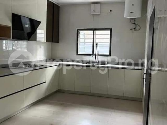 4 Bedroom House in Lugbe Abuja | House for sale in lugbe | House in lugbe | 4 Bedroom | PropertyPro Nigeria